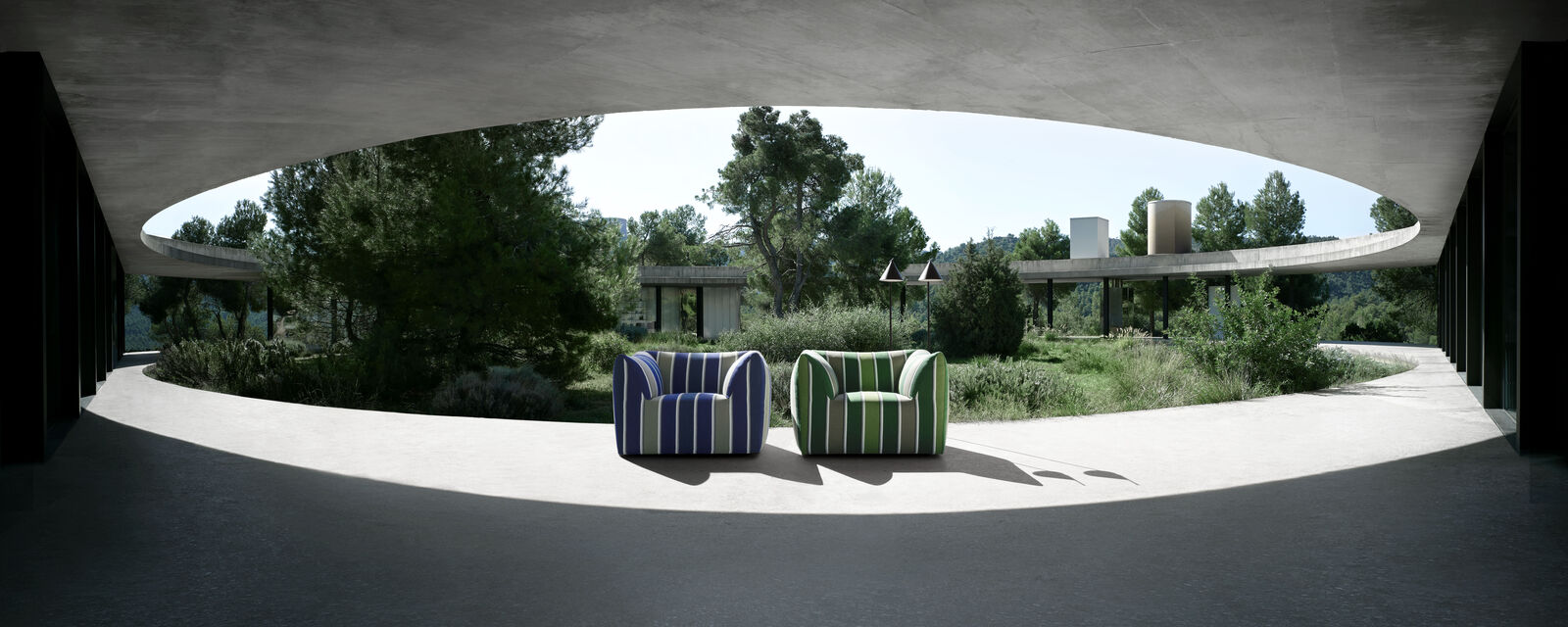 Explore the B&B Italia Le Bambole Collection: Armchairs, sofas and small tables.