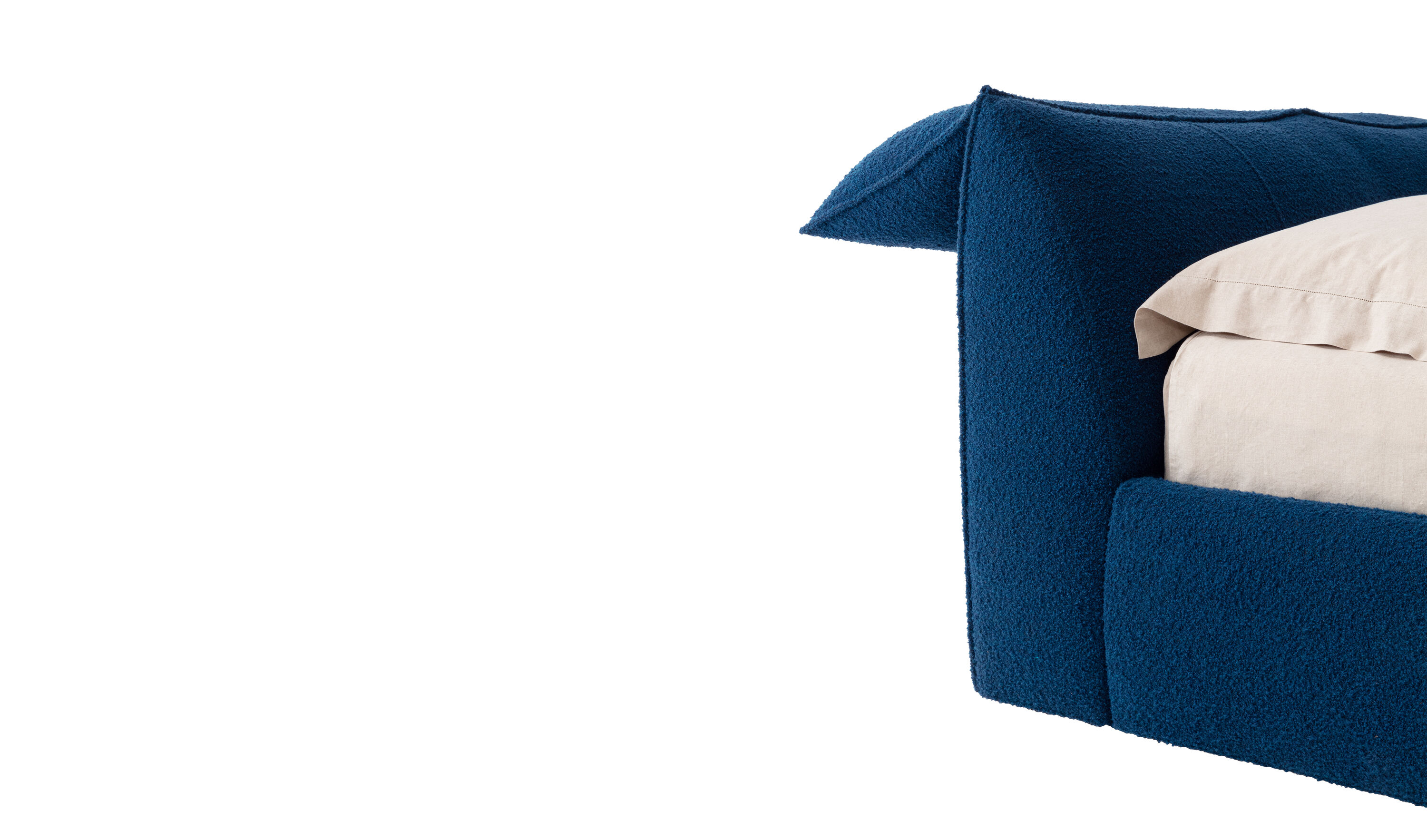 Bamboletto Queen size bed - Bluette bouclè | B&B Italia Official Shop